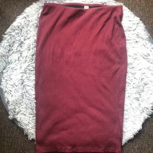 Burgundy, ribbed skirt
